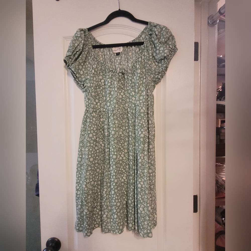 Universal thred dress